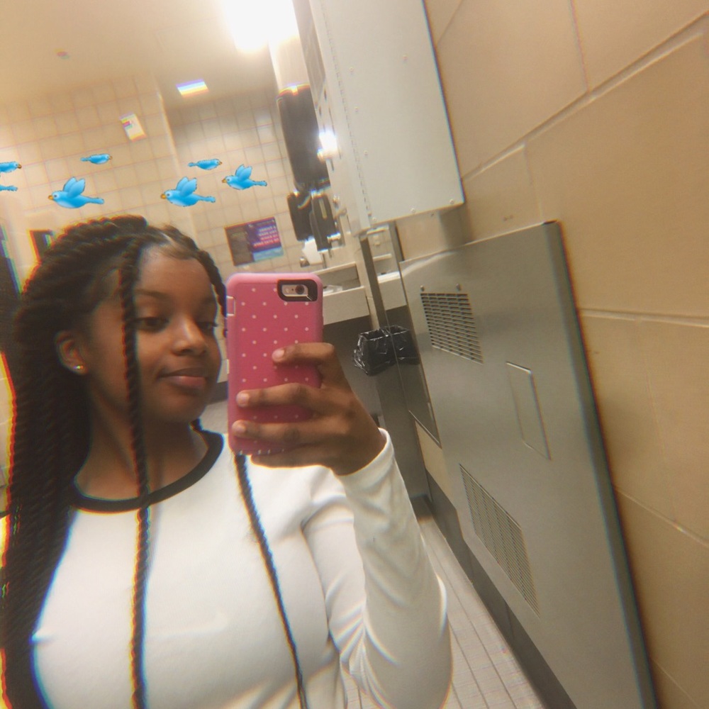 Meet your Posher, Jahmya